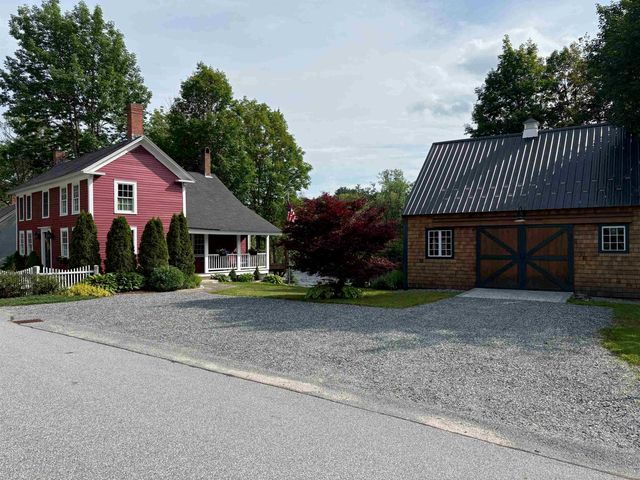 24 Ramsdell Road, Henniker, NH 03242