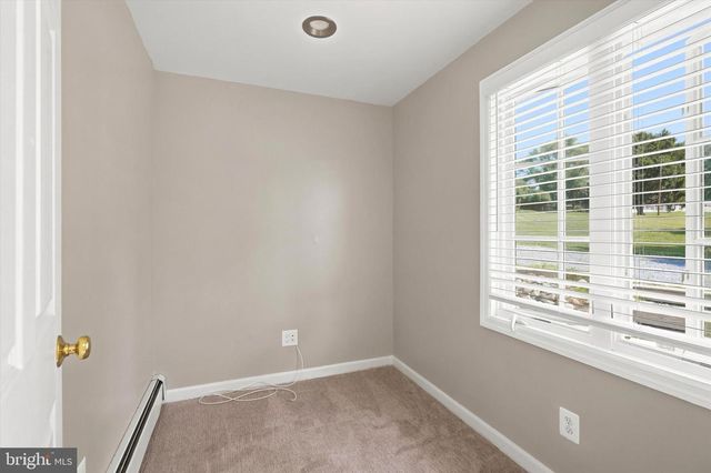 975 PALMERS MILL (COTTAGE) RD, Media, PA 19063