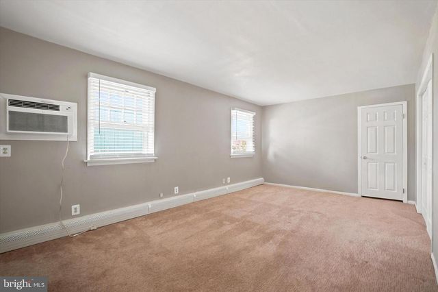 975 PALMERS MILL (COTTAGE) RD, Media, PA 19063