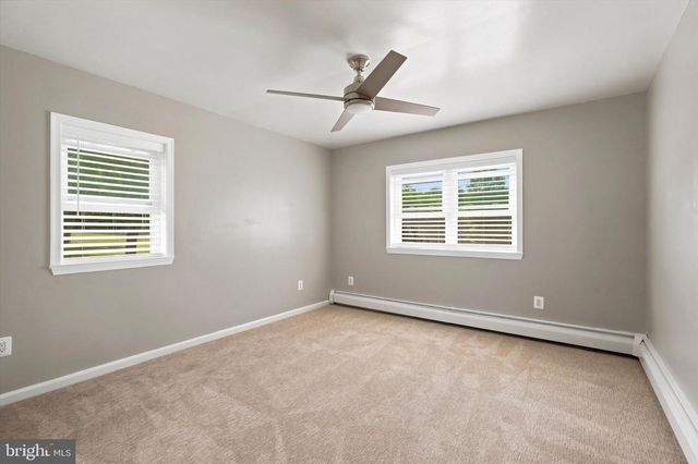 975 PALMERS MILL (COTTAGE) RD, Media, PA 19063