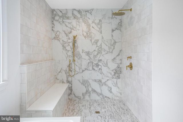 502 N JACKSON ST, Arlington, VA 22201