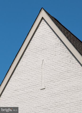 502 N JACKSON ST, Arlington, VA 22201