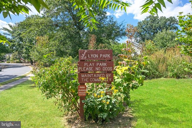 502 N JACKSON ST, Arlington, VA 22201