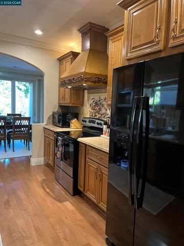 1312 Canyon Side Avenue, San Ramon, CA 94582