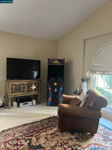 1312 Canyon Side Avenue, San Ramon, CA 94582