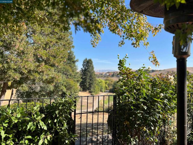 1312 Canyon Side Avenue, San Ramon, CA 94582