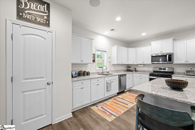 216 Carvel Trail, Seneca, SC 29678