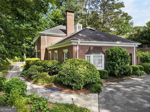 3650 Dumbarton Road NW, Atlanta, GA 30327