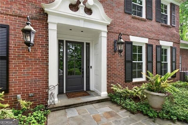 3650 Dumbarton Road NW, Atlanta, GA 30327