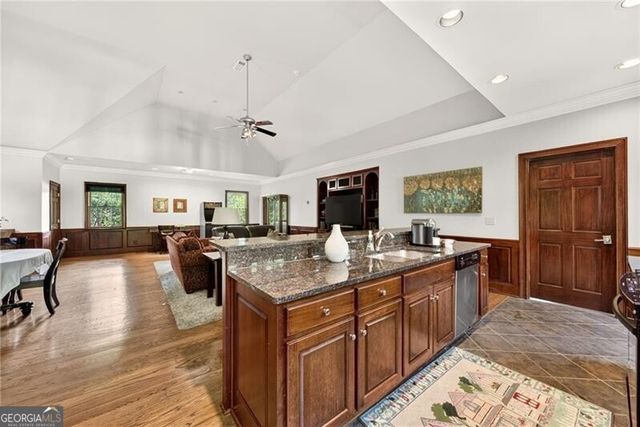 3650 Dumbarton Road NW, Atlanta, GA 30327