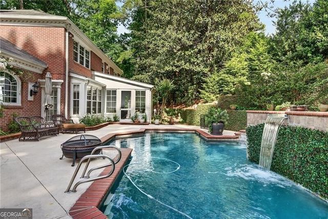 3650 Dumbarton Road NW, Atlanta, GA 30327