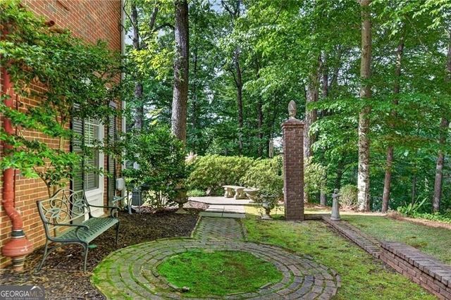 3650 Dumbarton Road NW, Atlanta, GA 30327