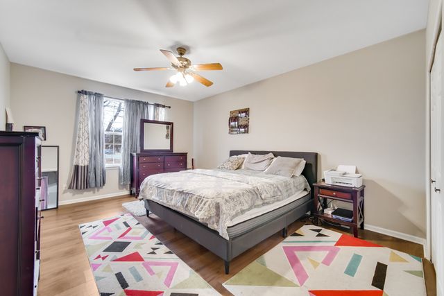 310 Fairwind Court, Montgomery, IL 60538