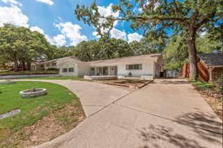 613 Rankin Drive, Bedford, TX 76022