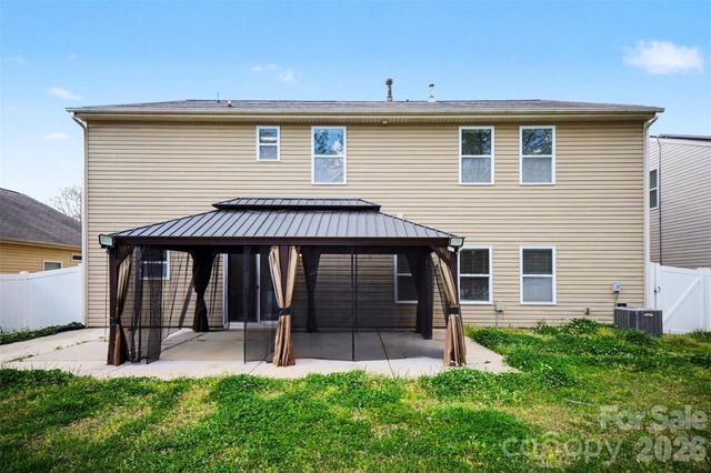 14609 Glenduff Place, Charlotte, NC 28278