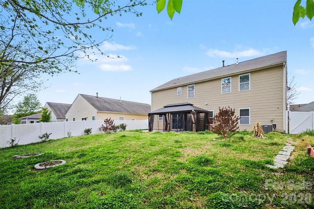 14609 Glenduff Place, Charlotte, NC 28278