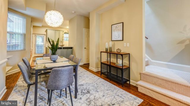 1434 F ST NE, Washington, DC 20002