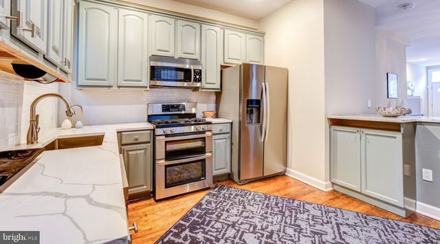 1434 F ST NE, Washington, DC 20002