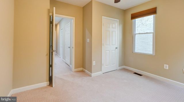 1434 F ST NE, Washington, DC 20002