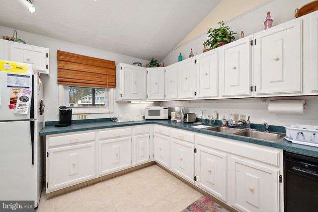 354 OCEAN PARKWAY, Berlin, MD 21811