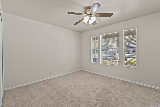 8840 TWIN OAKS CT, San Antonio, TX 78250