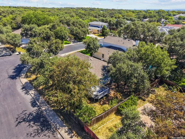 8840 TWIN OAKS CT, San Antonio, TX 78250