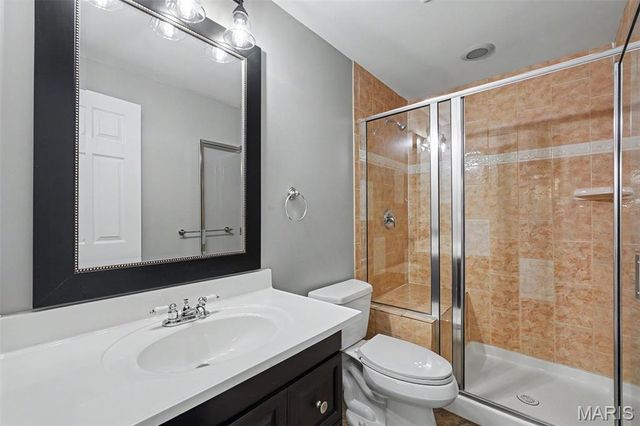 230 Wellsmont Court, St Charles, MO 63304