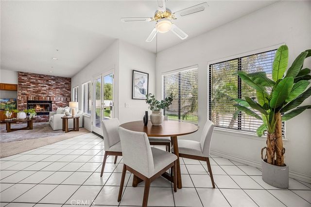 240 S Willowcreek Lane, Anaheim, CA 92808