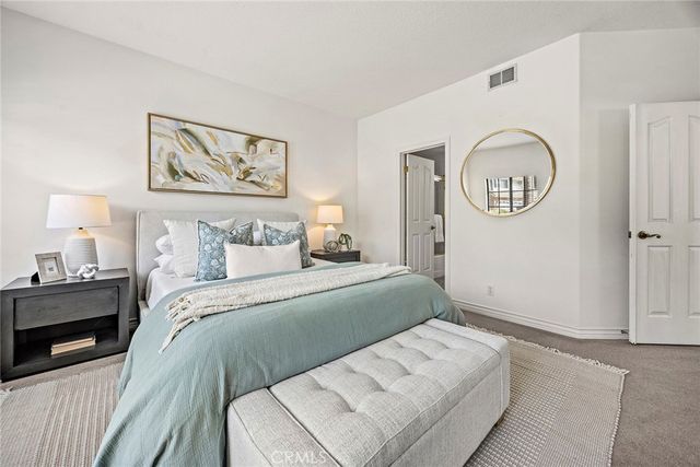 240 S Willowcreek Lane, Anaheim, CA 92808