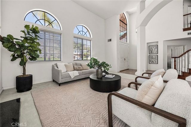 240 S Willowcreek Lane, Anaheim, CA 92808