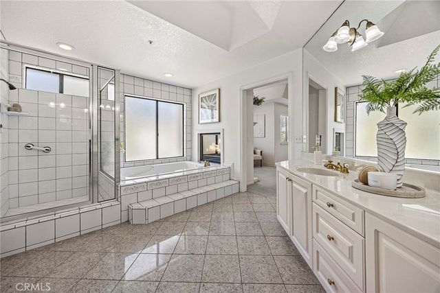 240 S Willowcreek Lane, Anaheim, CA 92808