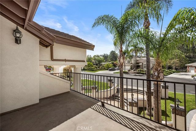 240 S Willowcreek Lane, Anaheim, CA 92808