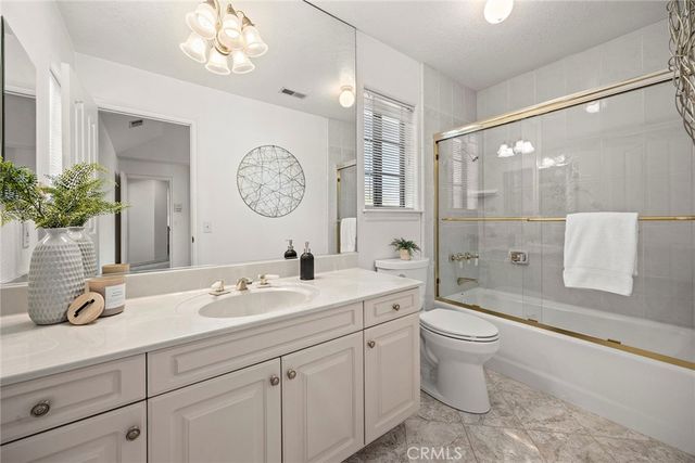 240 S Willowcreek Lane, Anaheim, CA 92808