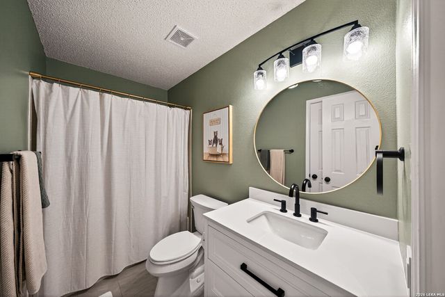 9302 LIMESTONE HL, San Antonio, TX 78254