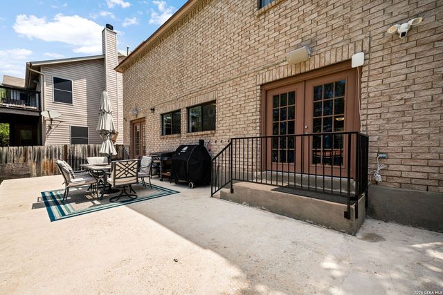 9302 LIMESTONE HL, San Antonio, TX 78254