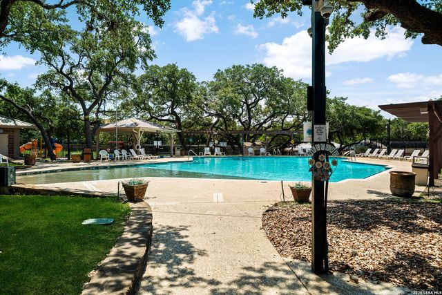 9302 LIMESTONE HL, San Antonio, TX 78254