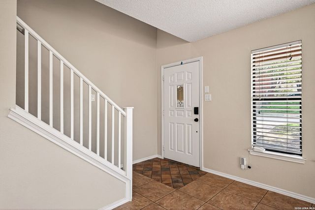 9302 LIMESTONE HL, San Antonio, TX 78254