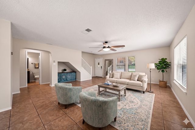 9302 LIMESTONE HL, San Antonio, TX 78254