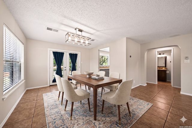 9302 LIMESTONE HL, San Antonio, TX 78254