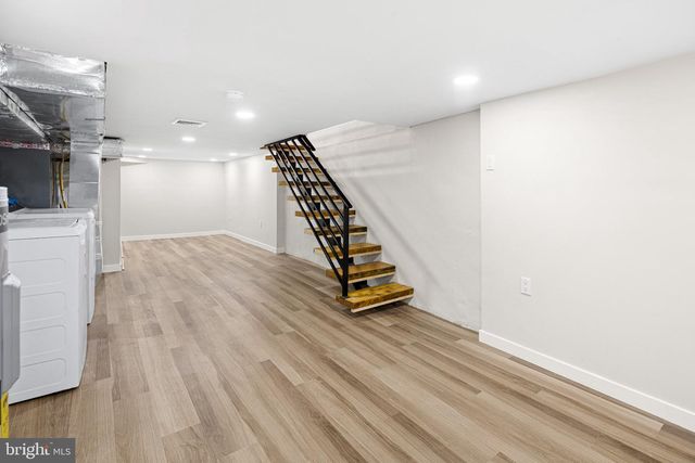 2437 S BEULAH ST, Philadelphia, PA 19148