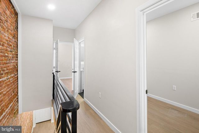 2437 S BEULAH ST, Philadelphia, PA 19148