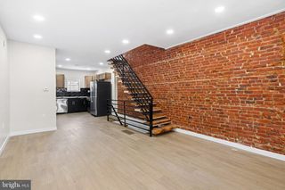 2437 S BEULAH ST, Philadelphia, PA 19148