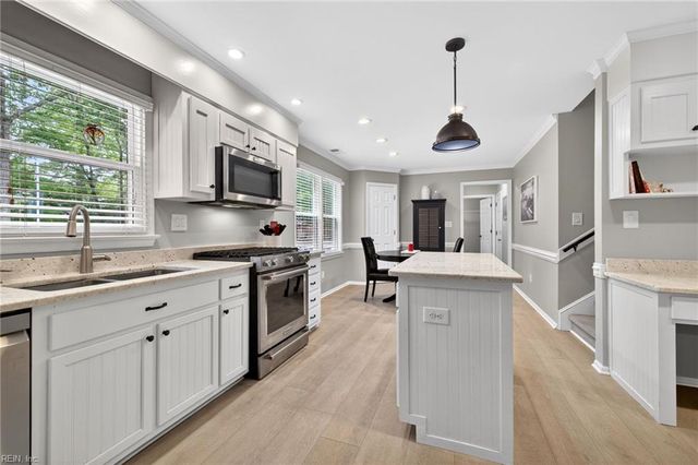 4827 Condor DR, Chesapeake, VA 23321