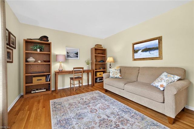 4827 Condor DR, Chesapeake, VA 23321