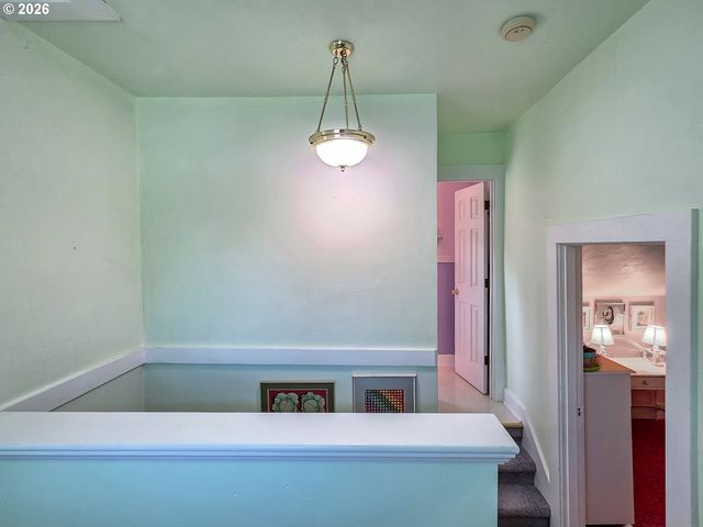 9505 Sw 82ND Ave, Portland, OR 97223