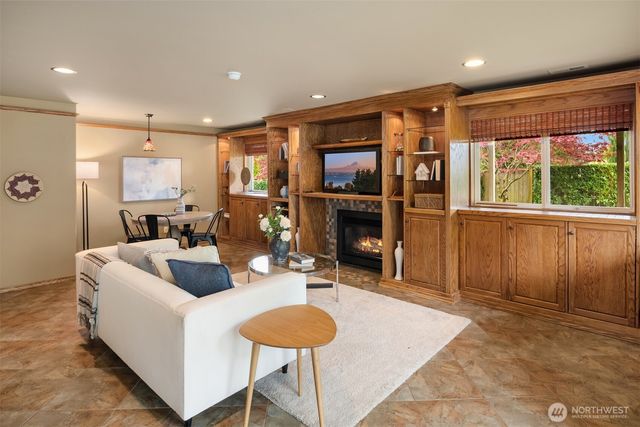 5366 93rd Place SW, Mukilteo, WA 98275