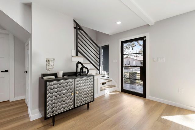 5934 Dumfries Drive, Houston, TX 77096