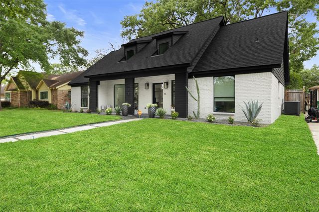 5934 Dumfries Drive, Houston, TX 77096