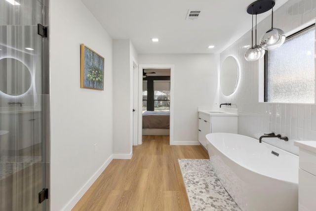 5934 Dumfries Drive, Houston, TX 77096