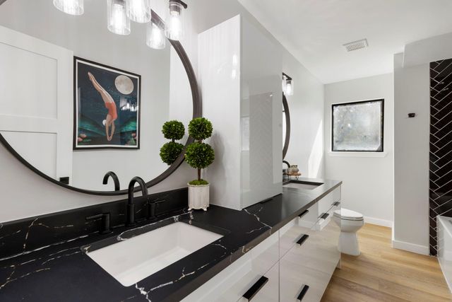 5934 Dumfries Drive, Houston, TX 77096